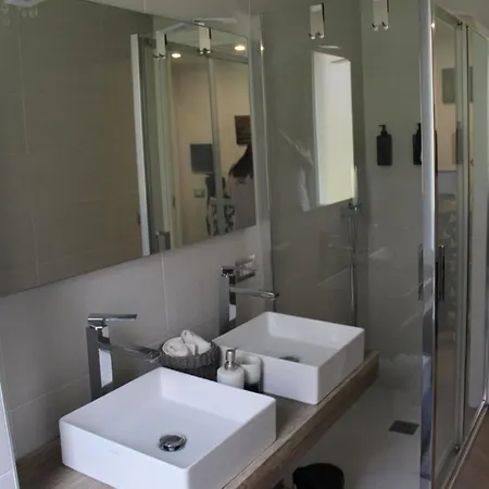 Teodorico Diciannove * ميلان